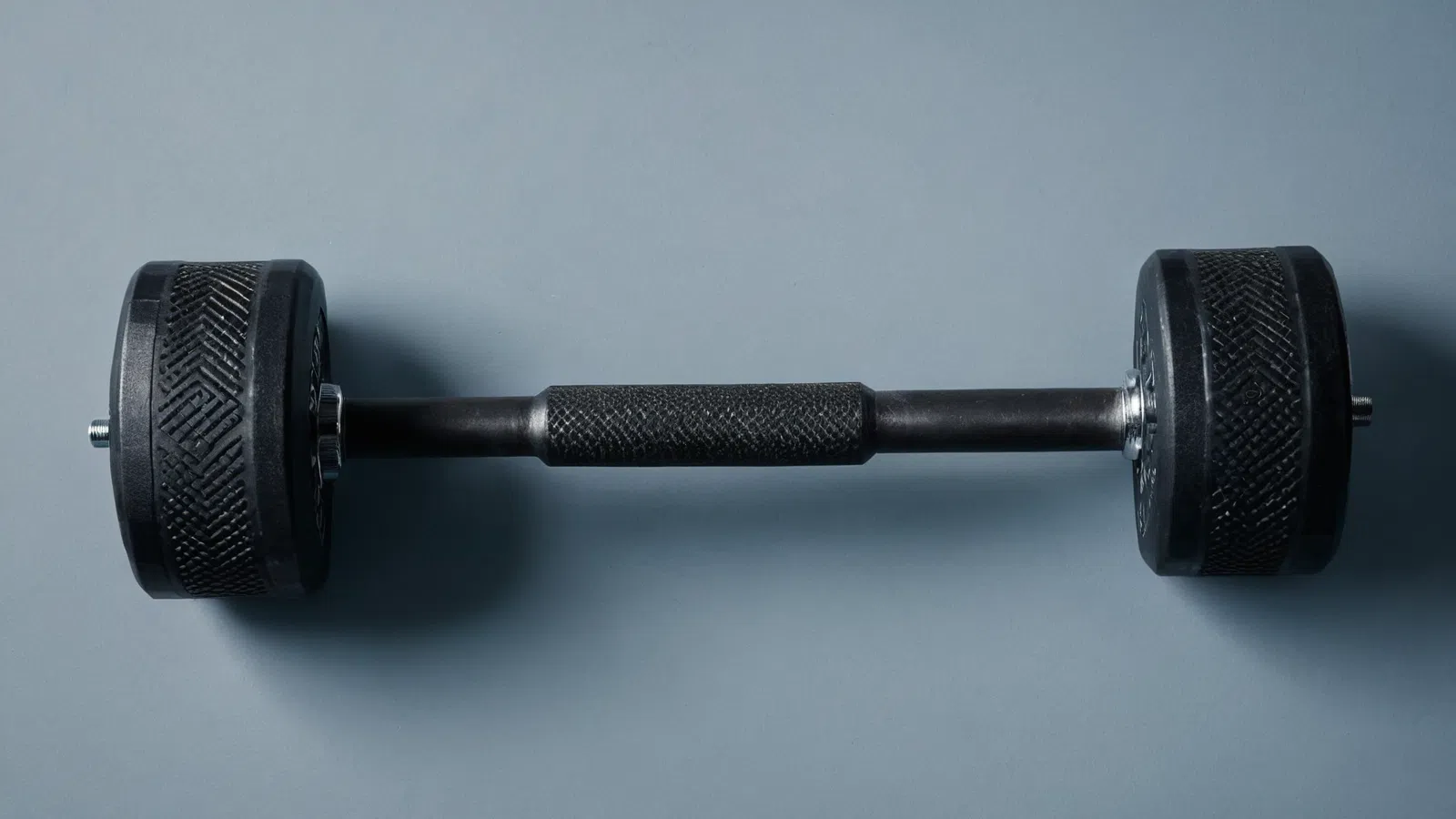 Knurling vs. Rubber: Grip Analysis